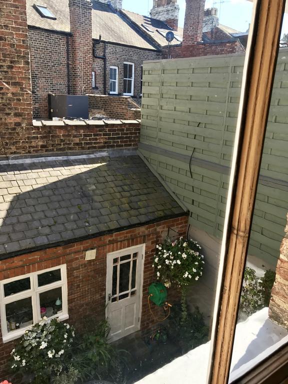 Dairy Guest House York Exterior photo